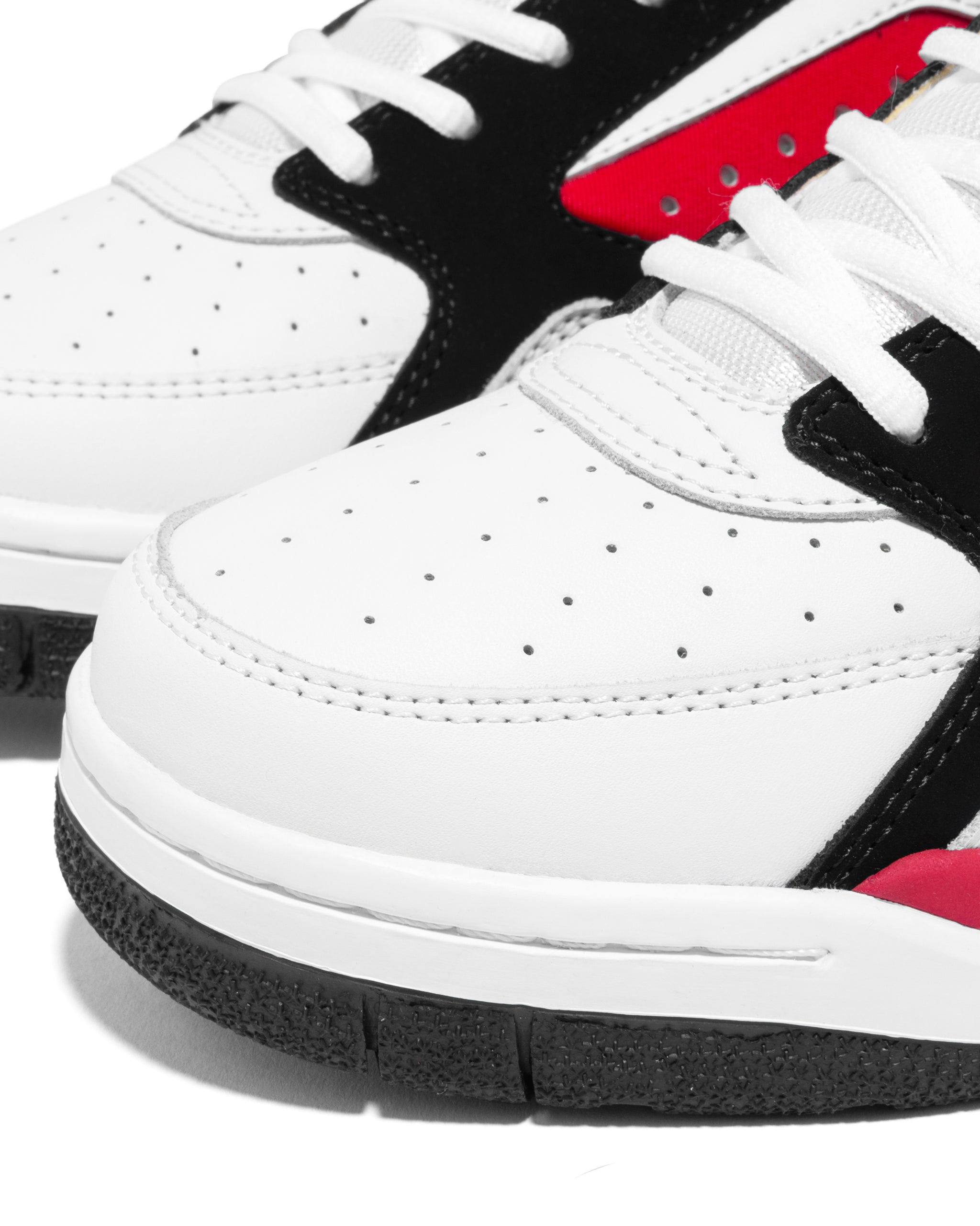 FOCUS OG White/Red/Black PREORDER