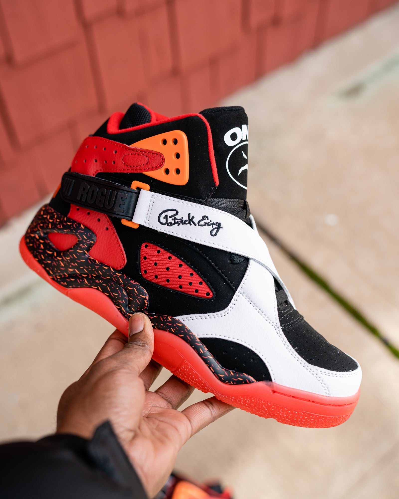 ROGUE x ONYX Black/Red/White SLAM 30TH ANNIVERSARY - Ewing Athletics